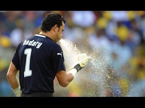 Essam El Hadary ● Egyptian Legend Goalkeeper ● Highlights