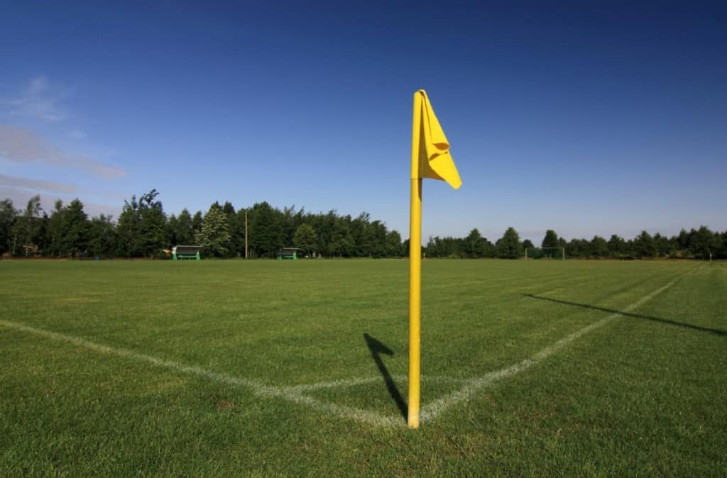 corner-kick-in-soccer-everything-you-need-to-know-your-soccer-home